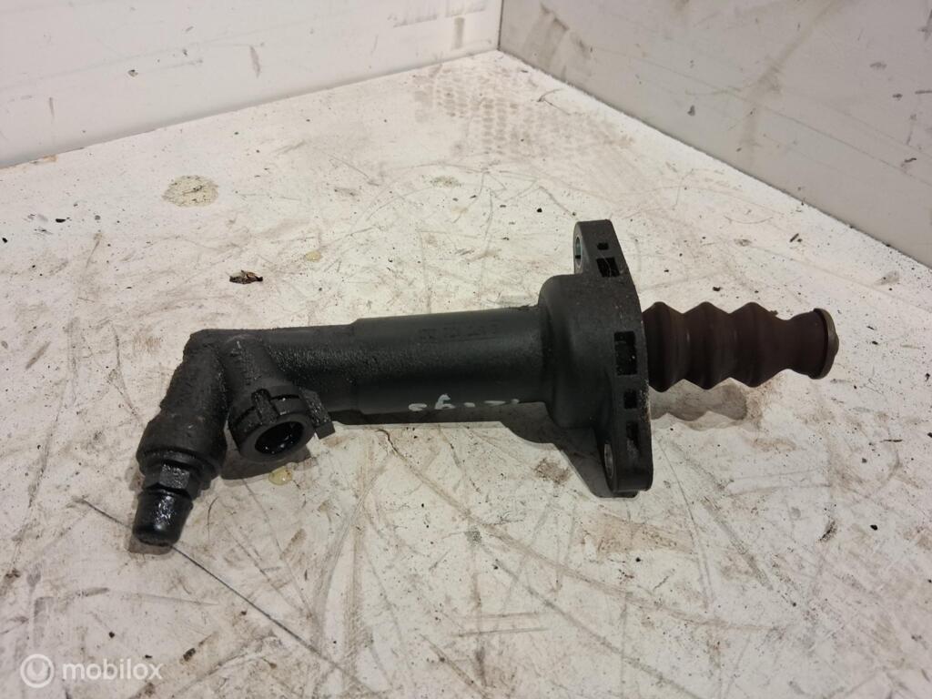 Hulpkoppelingscilinder Vw Golf Cabrio IV 1.8 1J0721261J, Gebruikt, Volkswagen, Ophalen of Verzenden, Volkswagen