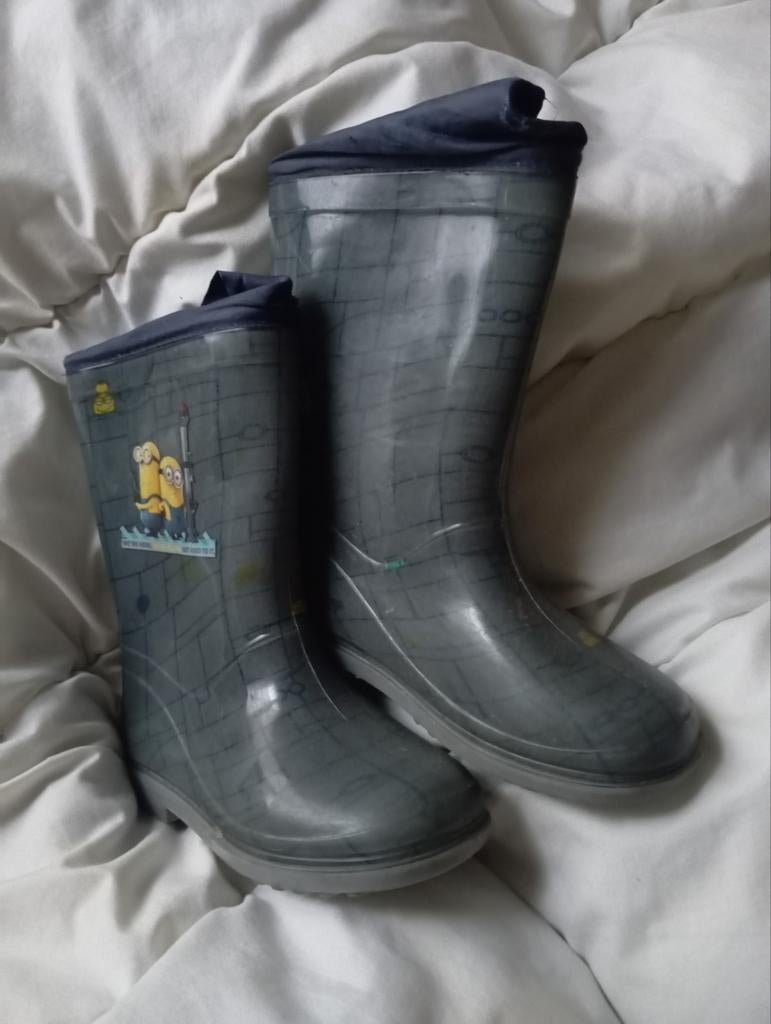 petites bottes pour enfants - Minions, pointure 30, Enlèvement ou Envoi