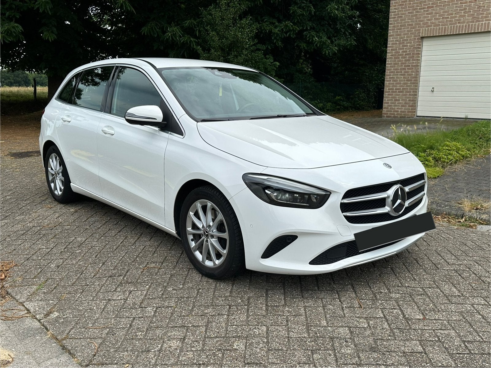 Mercedes B200 2.0 Diesel 150 PK Automaat, Auto's, Automaat, Euro 6, Diesel, 5 deurs