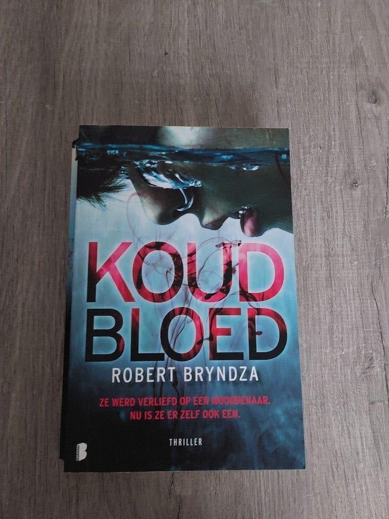 Koud bloed- Robert Bryndza, Boeken, Ophalen, België, Robert Bryndza, Zo goed als nieuw