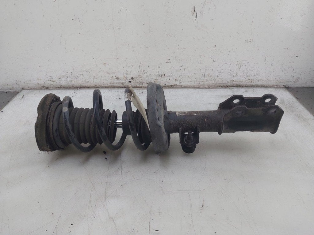 AMORTISSEUR OU ABSORBEUR DE CHOC AVANT DROIT Opel Astra K, Postoffice@zf.com, Löwentaler Straße 20
88046  Friedrichshafen, DE