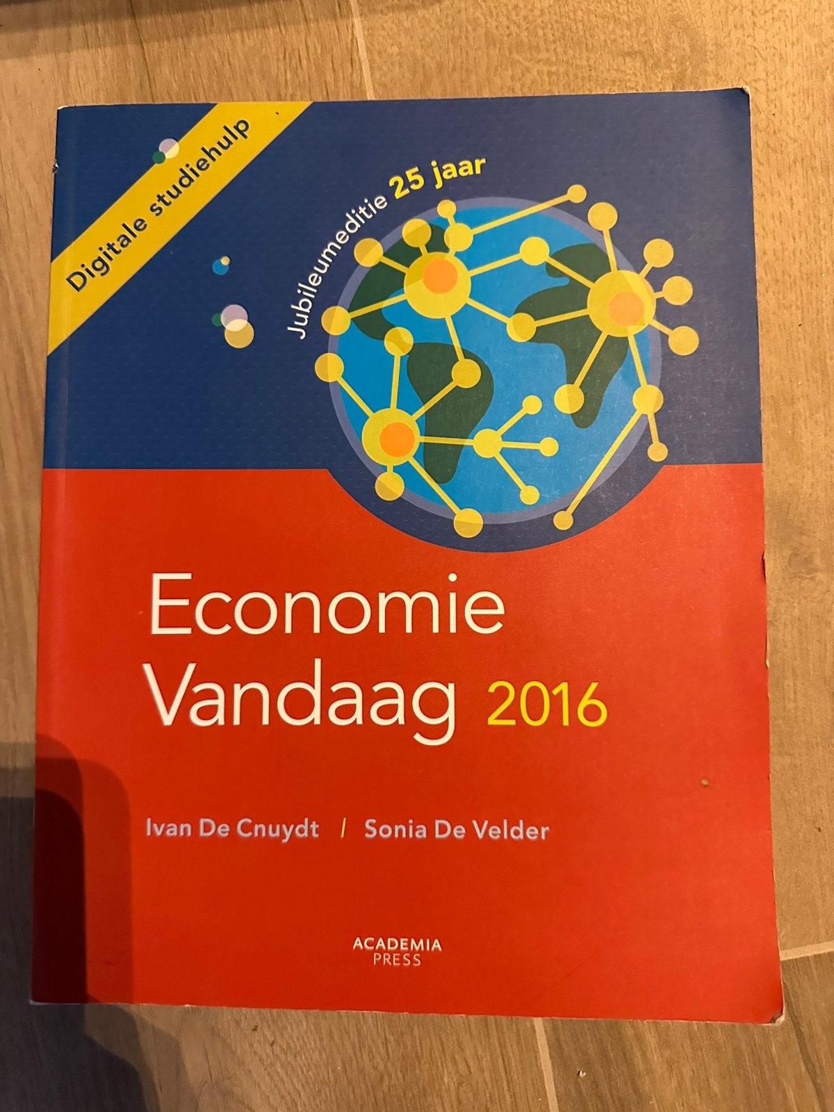 Economie vandaag 2016, Boeken, Studieboeken en Cursussen, Ophalen of Verzenden, Zo goed als nieuw