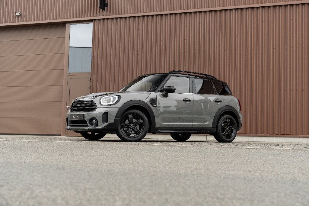 MINI Countryman 1.5A Cooper | Moonwalk Grey | Facelift model, Auto's, Mini, Dealer onderhouden, Countryman, 1505 kg, Leder en Stof
