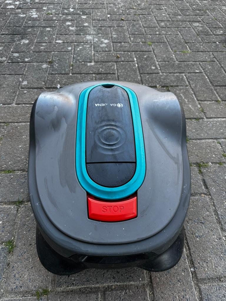 Robotmaaier Gardena Sileno Life 750, Jardin & Terrasse, Tondeuses robotisées, Enlèvement, Utilisé