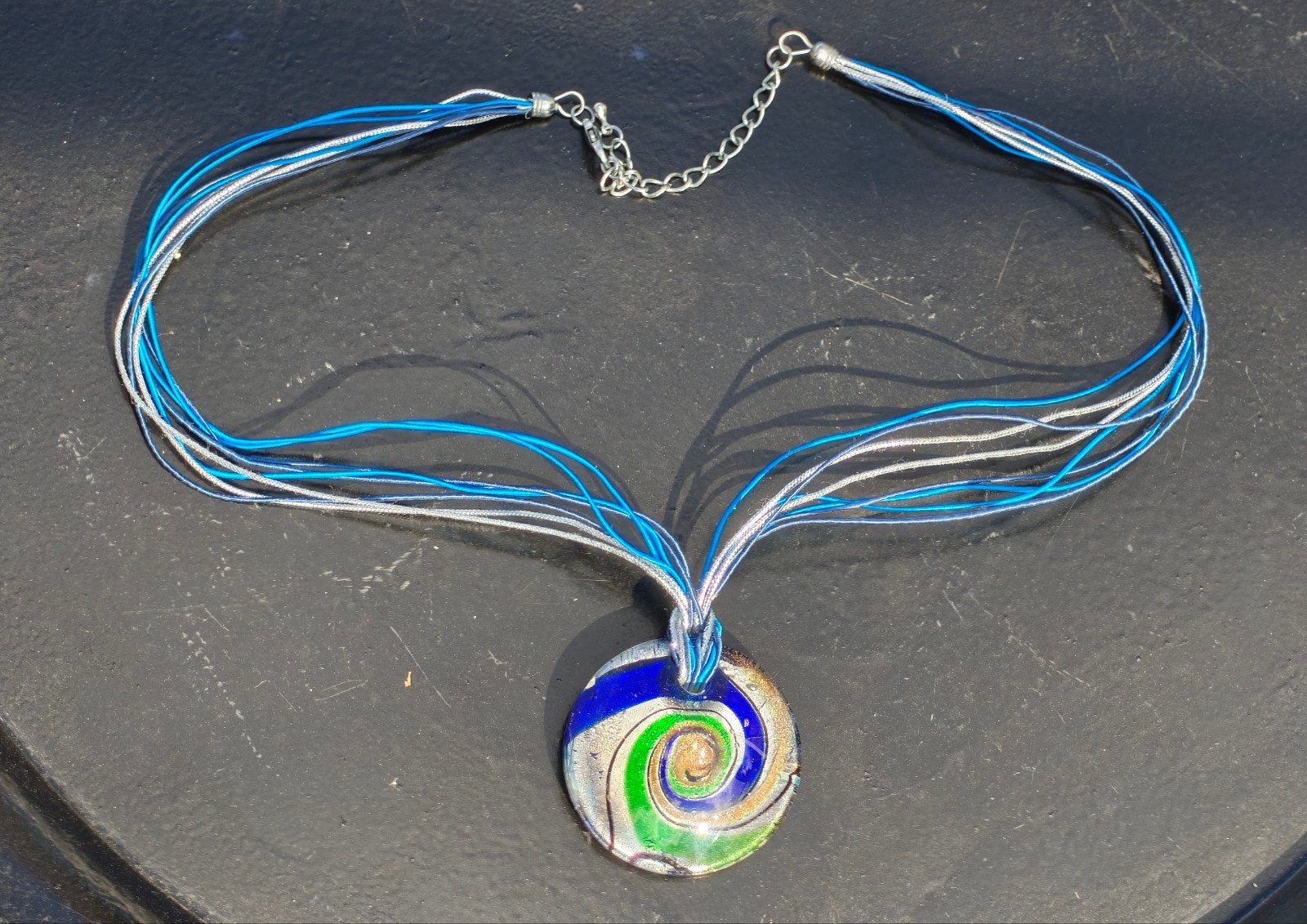 Collier pendentif en verre de style Murano spirale bleu-vert, Envoi, Bleu, Argent
