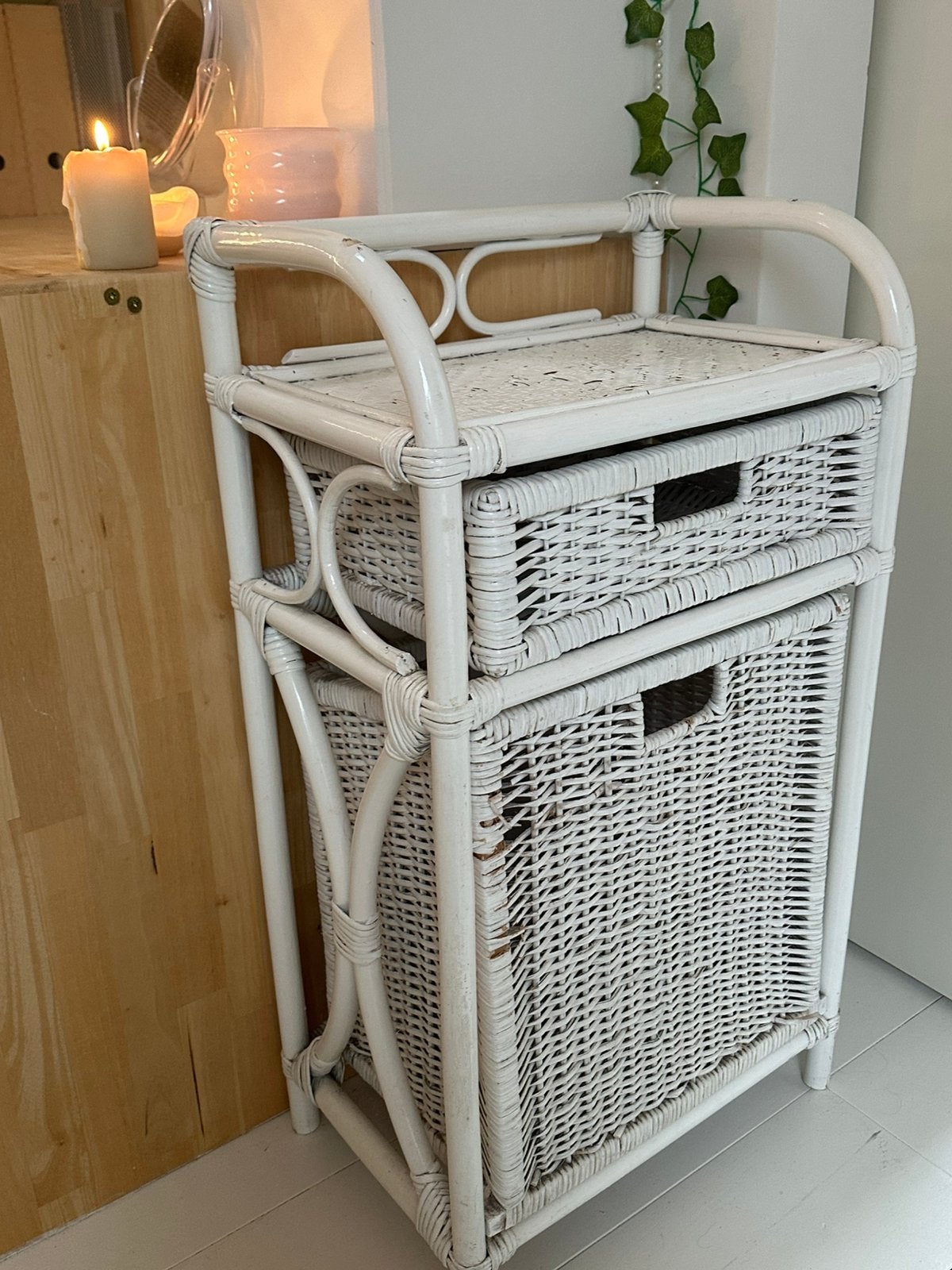Rieten rekje, Ophalen, Zo goed als nieuw