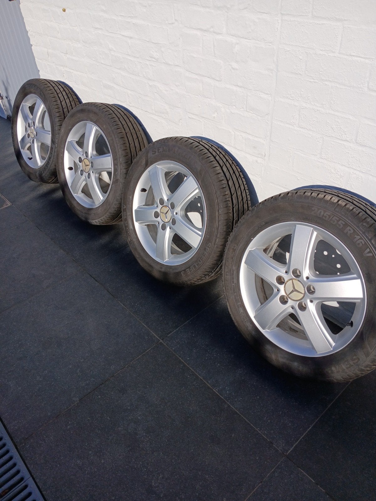 zomerset mercedes B klasse 16 inch, Ophalen, 16 inch, Band(en), Zomerbanden