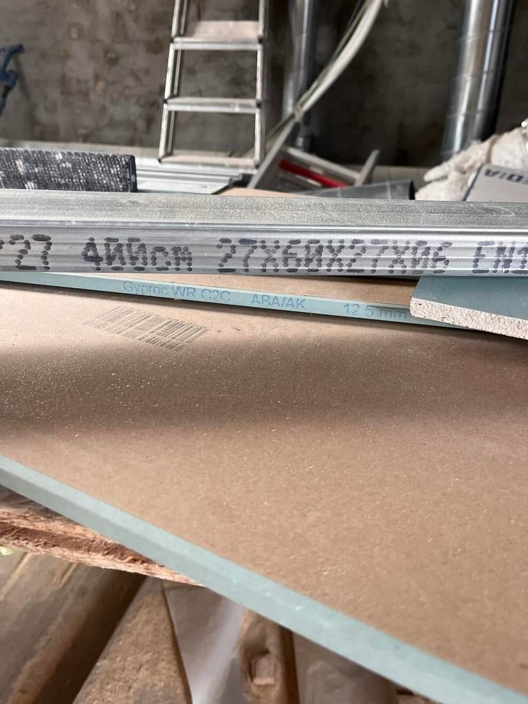 Gyproc profiel plafond 4m, Ophalen, Zo goed als nieuw