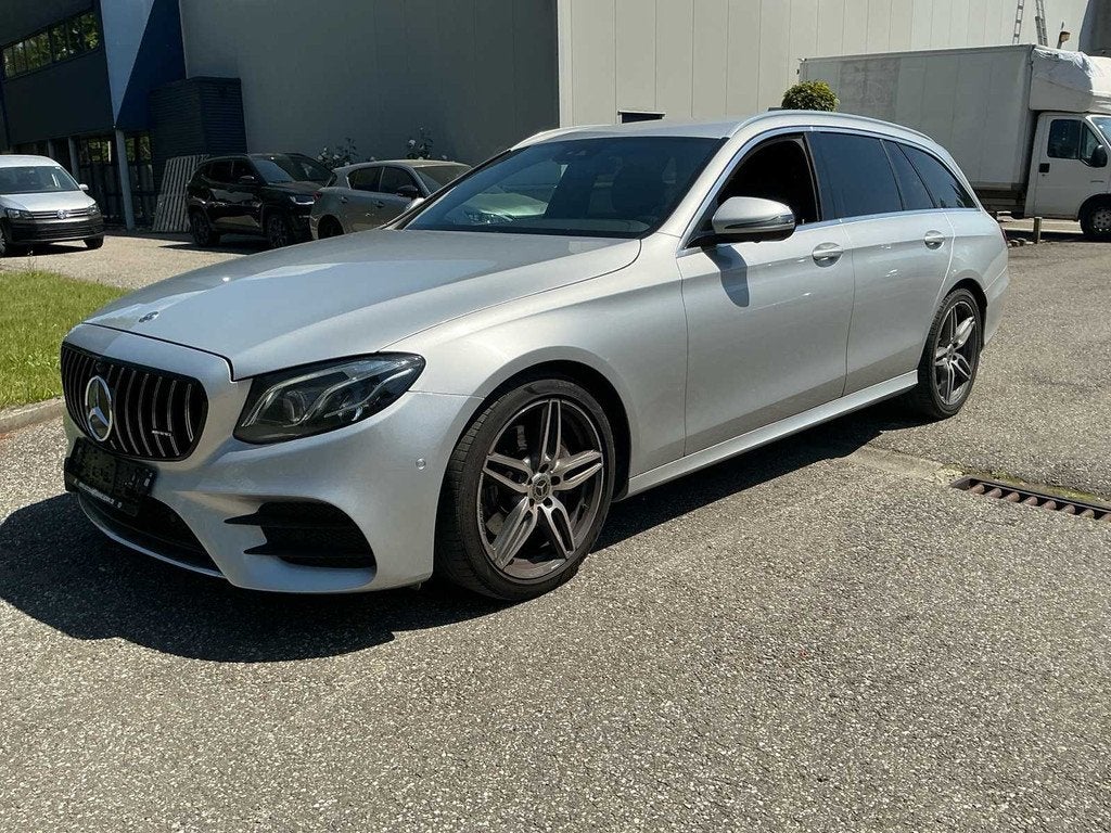 2018 Mercedes-Benz E 200 CDI AMG Line Personenauto, Auto's, Gebruikt, Bedrijf, Diesel, Overige carrosserie