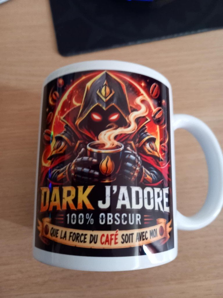 mug "Dark j'adore", Maison & Meubles, Neuf, Studio Gaet, Enlèvement ou Envoi, Céramique