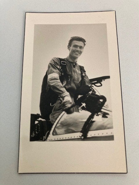BP piloot NEEFS, Verzamelen, Ophalen of Verzenden, Luchtmacht, Foto of Poster