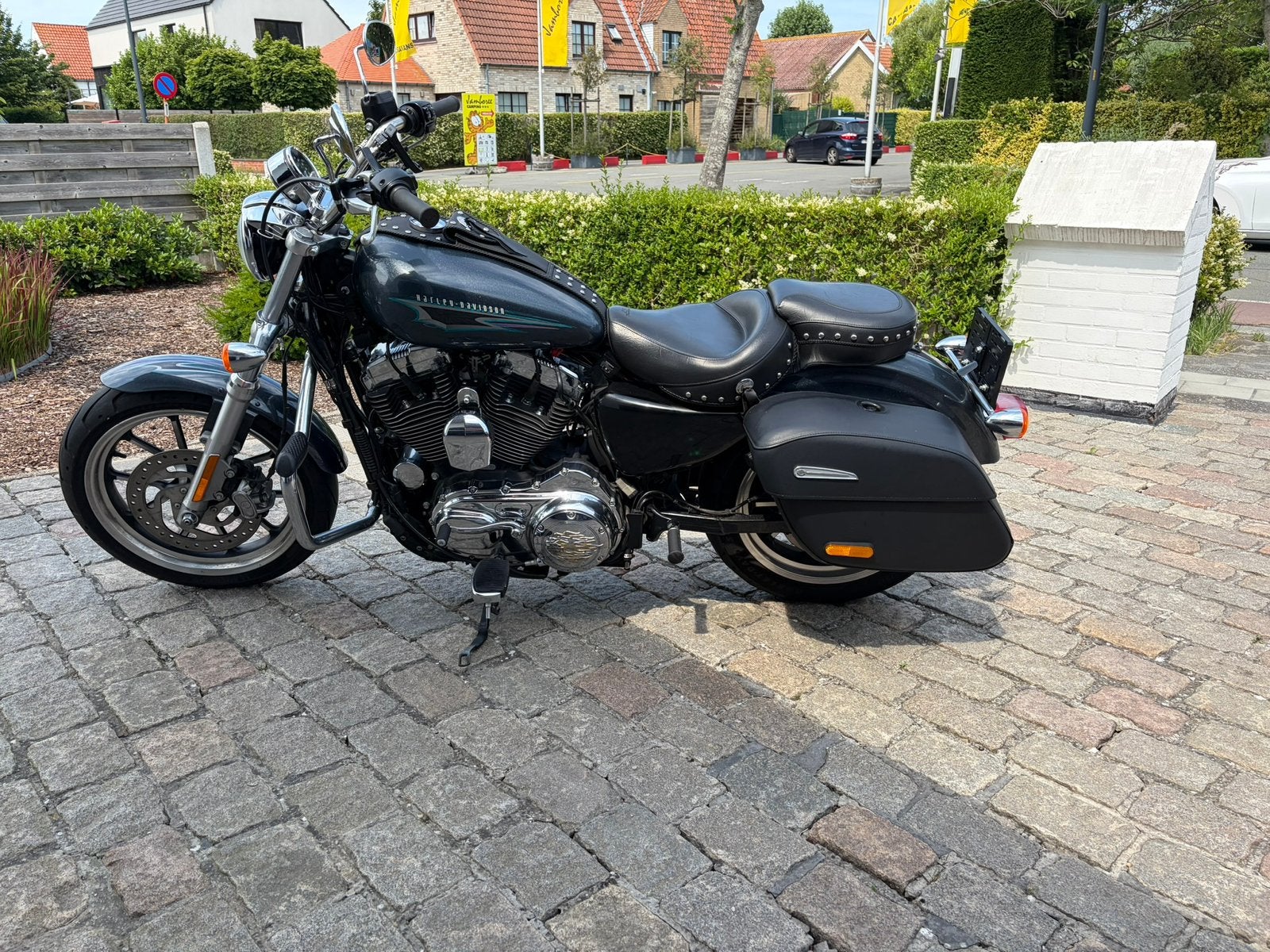 Harley Superlow 1200T XL, Particulier, Éclairage LED