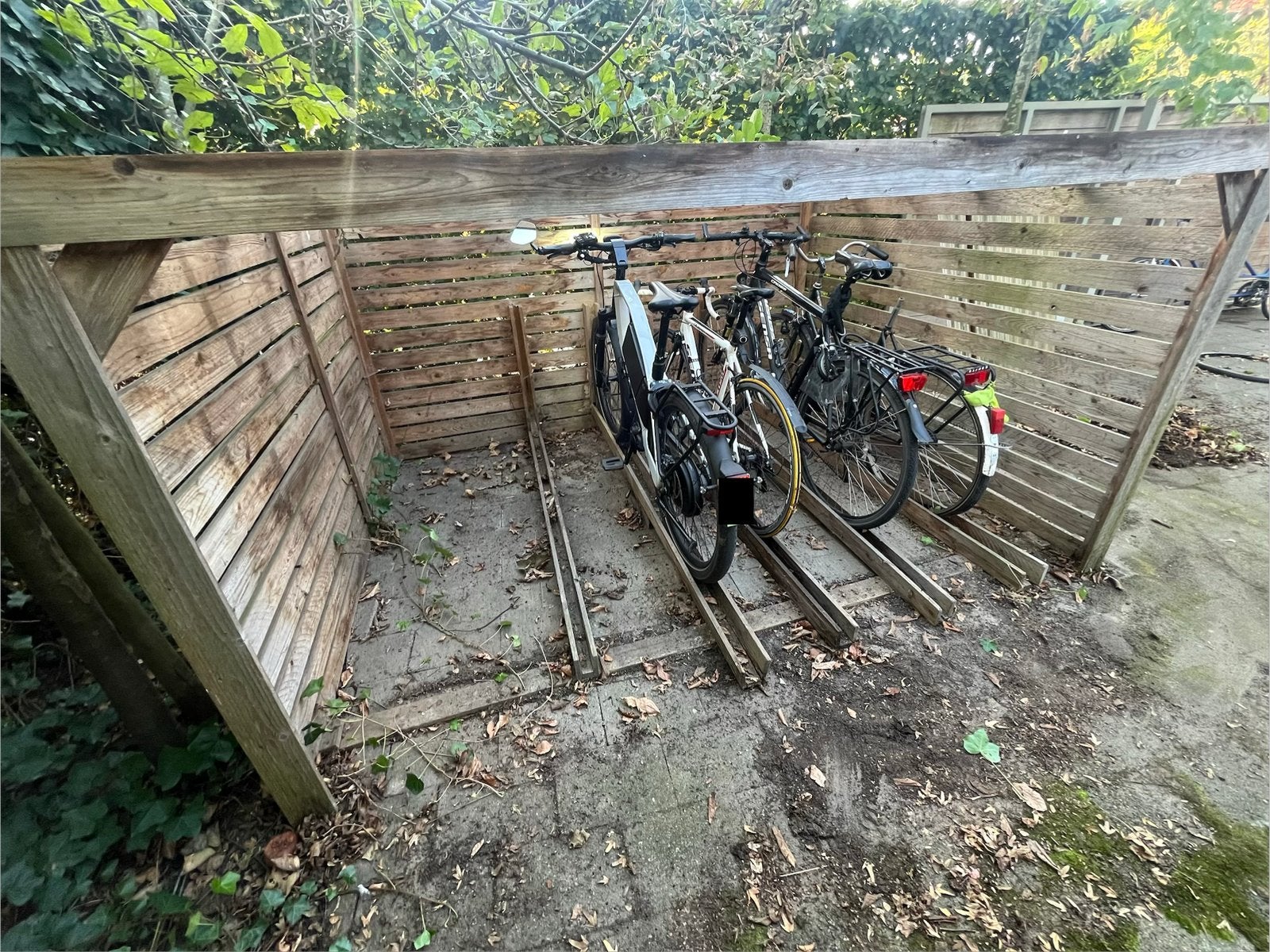Houten fietsenberging, Ophalen, Gebruikt, Hout, Fietsenberging