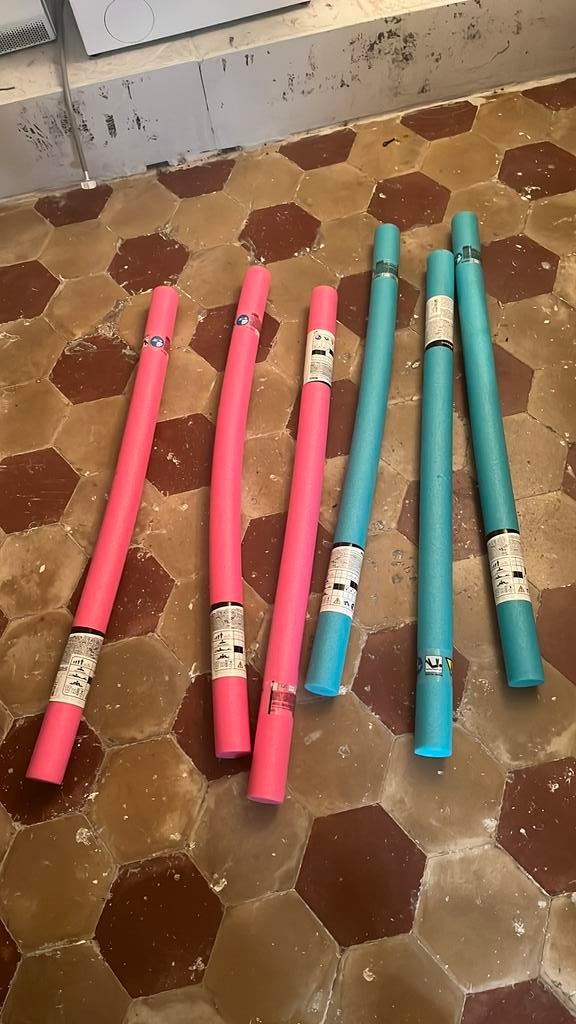 Frites de piscine neuves, Enlèvement, Comme neuf