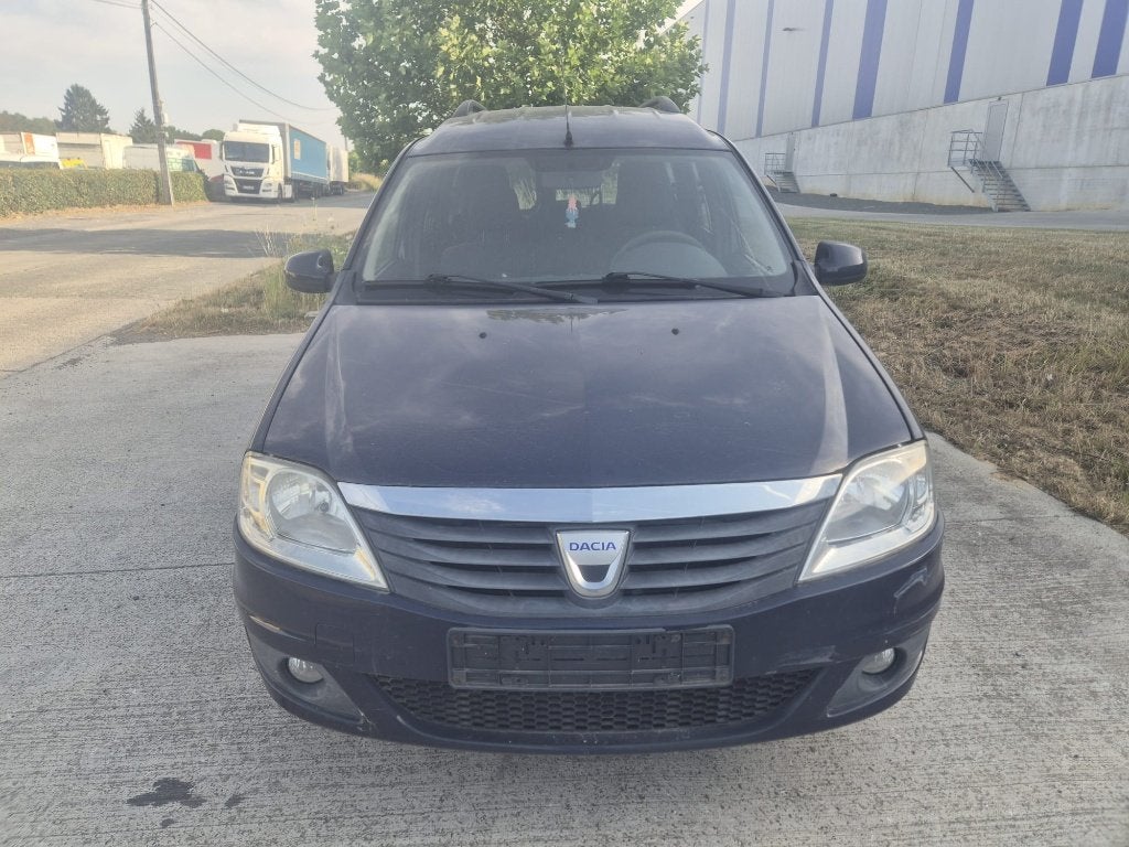 Dacia Logan 1.6 Essence, Auto's, Logan, Bedrijf, 5 deurs, 5 zetels