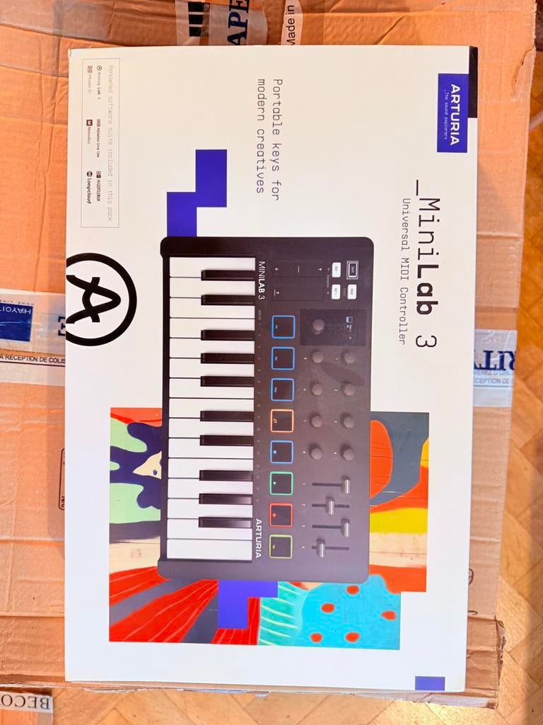 Arturia minilab 3 Master keyboard USB midi controller, Enlèvement, Comme neuf