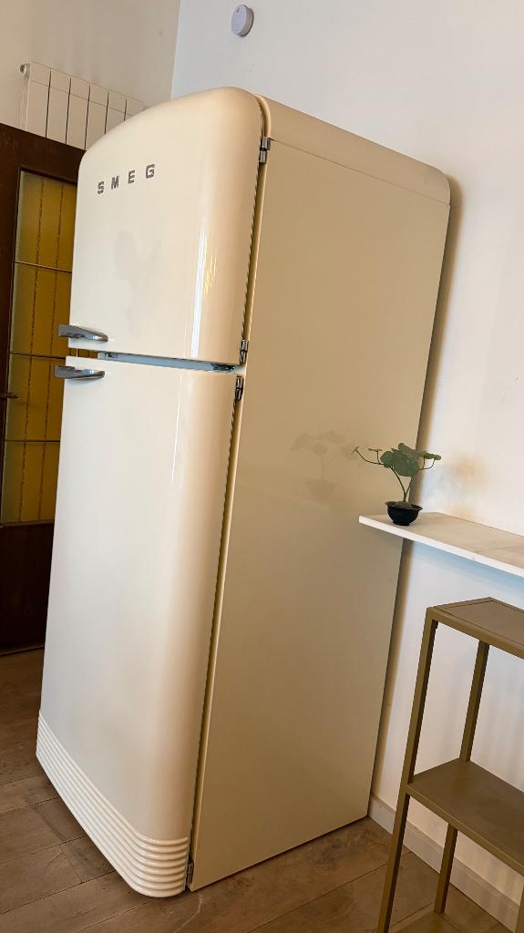 SMEG koelkast GEEN DIEPVRIES ENKEL KOELKAST, Elektronische apparatuur, Koelkasten en IJskasten, Ophalen, 200 liter of meer, 60 cm of meer