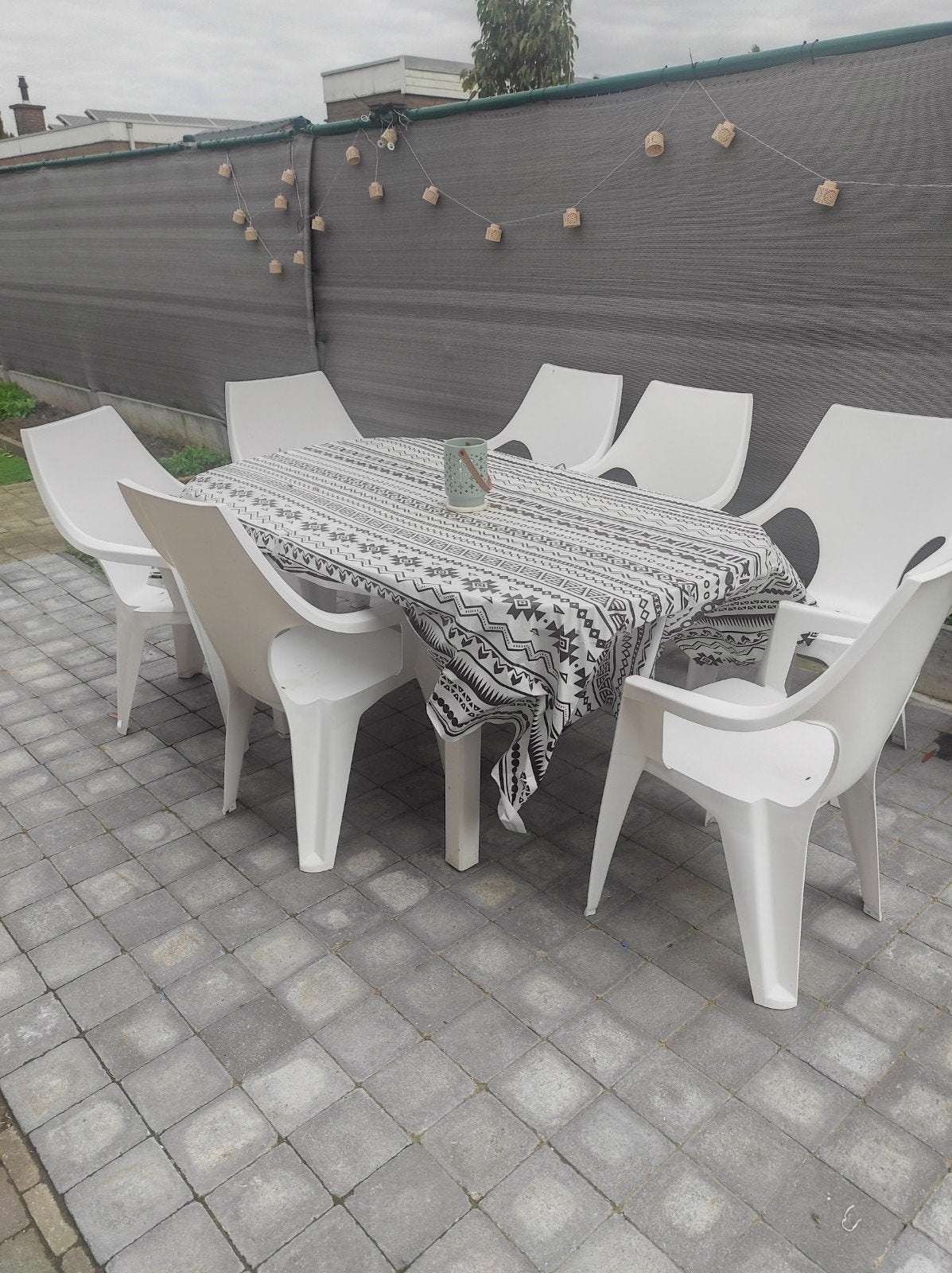 Witte Kunststof tuinset -Ovale tafel met 8 stoelen, Salons de jardin, Comme neuf, Enlèvement, 8 places