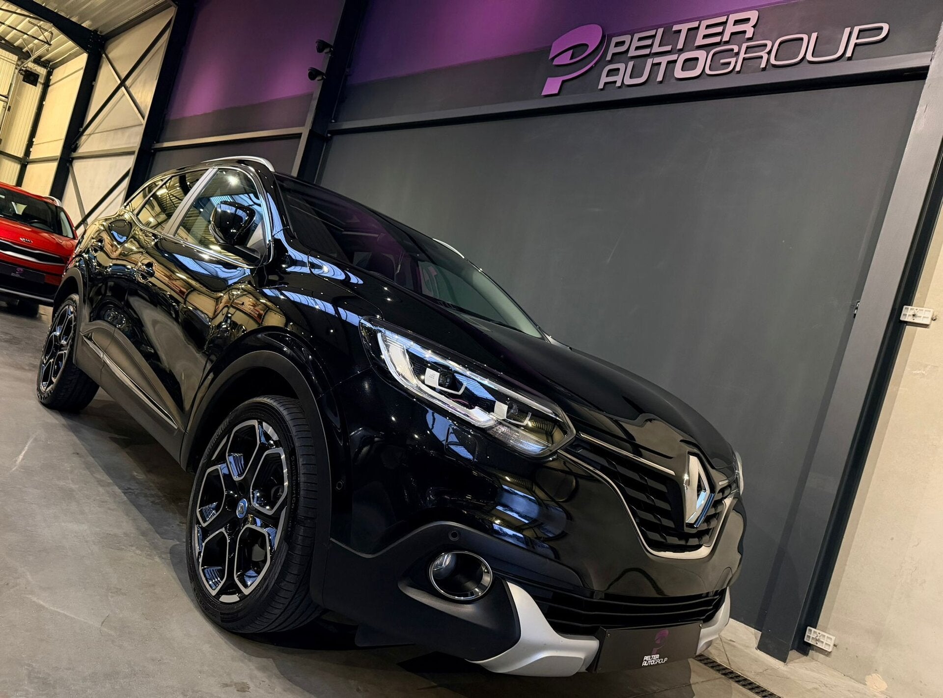 Renault Kadjar 1.2i Automaat S-Edition 130pk Navi Caméra, Autos, Renault, Kadjar, Achat, Euro 6, 0 kg