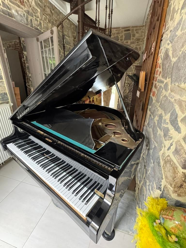 Piano Baltika noir, Ophalen, Zo goed als nieuw, Zwart, Piano