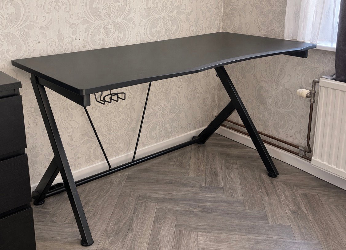 Bureau de jeu noir, Maison & Meubles, Enlèvement, Comme neuf, Noir, Bureau gaming
