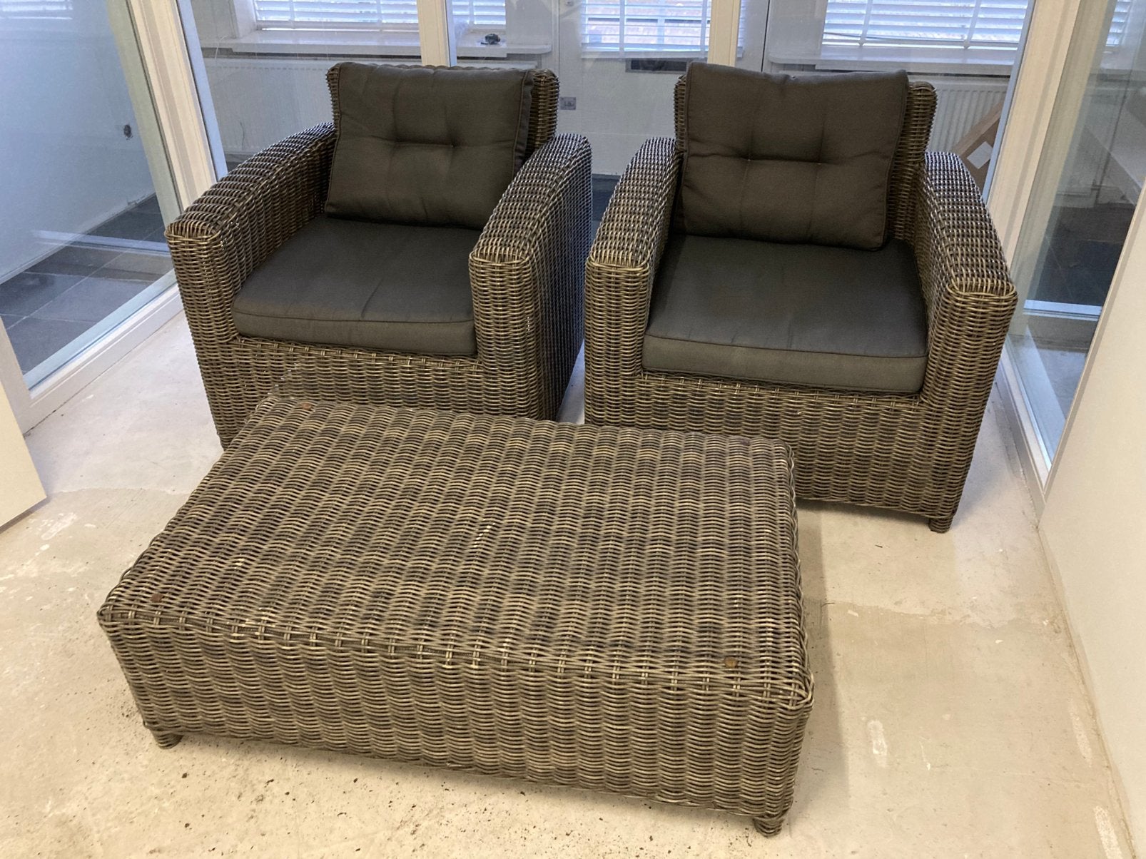 Noach Loungeset met 2 Stoelen en Bijzettafel, Ophalen, Bijzettafel, Zo goed als nieuw, Loungeset