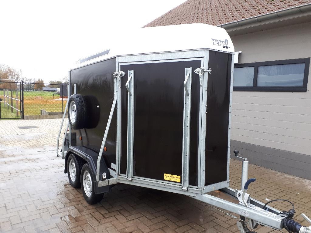 trailer, Dieren en Toebehoren, Paarden en Pony's | Trailers en Aanhangwagens, Zo goed als nieuw, 2-paards trailer, Polyester, Ophalen