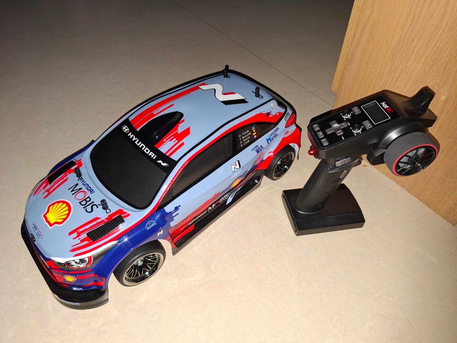 Châssis Tamiya TT02 neuf avec Hyundai, chargeur gratuit, Hobby & Loisirs créatifs, Neuf, Échelle 1:10, Enlèvement ou Envoi, Voiture on road