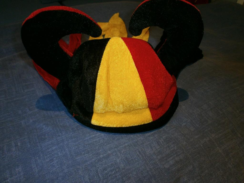 SUPPORTER DES DIABLES ROUGES BELGIQUE. CASQUE NEUF, Enlèvement ou Envoi, Neuf
