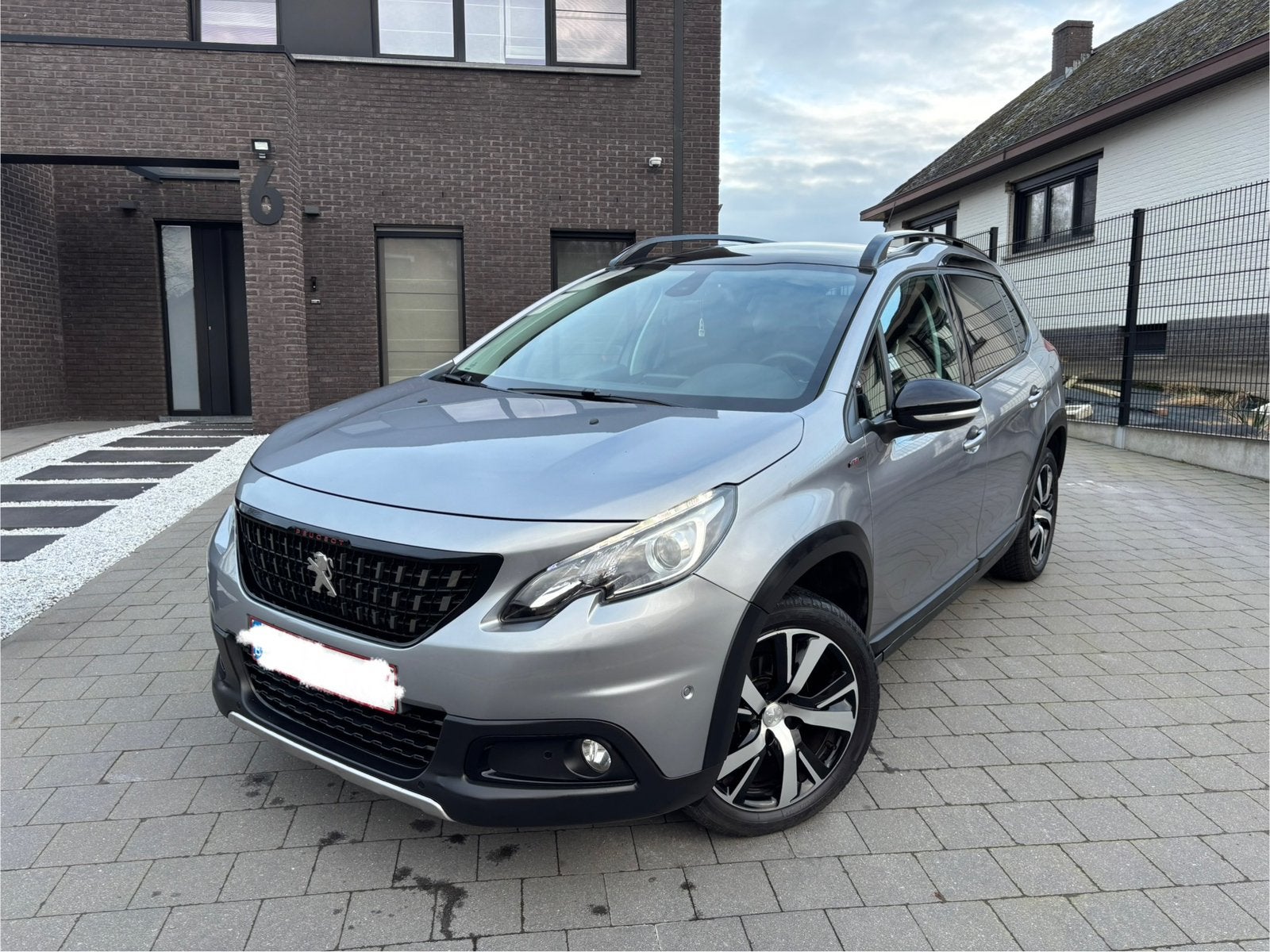 Peugeot 2008 GT-Line Essence | Pano | Led | Garantie, Autos, Peugeot, Entreprise, Achat, Caméra de recul, Air conditionné, Android Auto