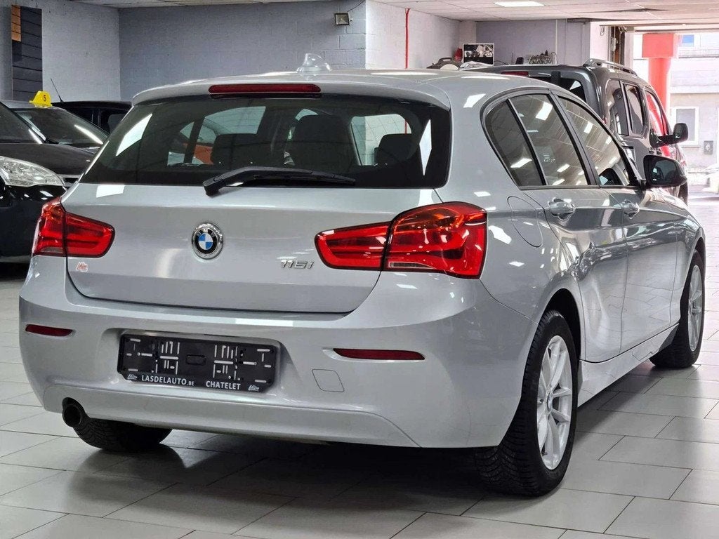 BMW 1 Serie 116 i 1.5 Sport Led Clim Gps StartStop Blue, 116 g/km, Gebruikt, 5 deurs, 3 cilinders