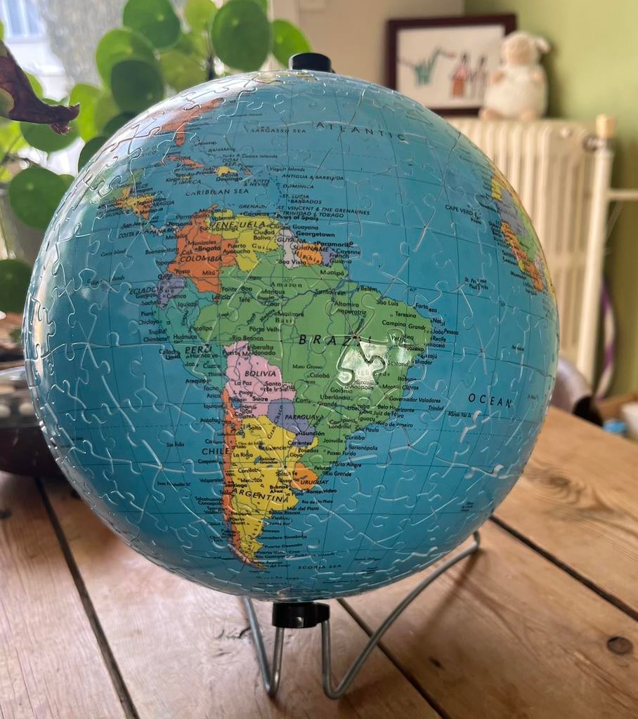 Puzzle globe terrestre 3D, Enfants & Bébés, Jouets | Éducatifs & Créatifs, Enlèvement, Comme neuf