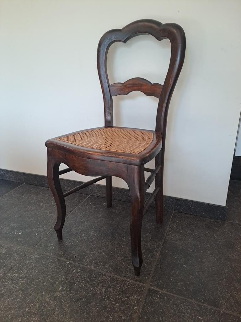 Vintage kersenhouten stoel met rieten zitting, Antiek en Kunst, Ophalen