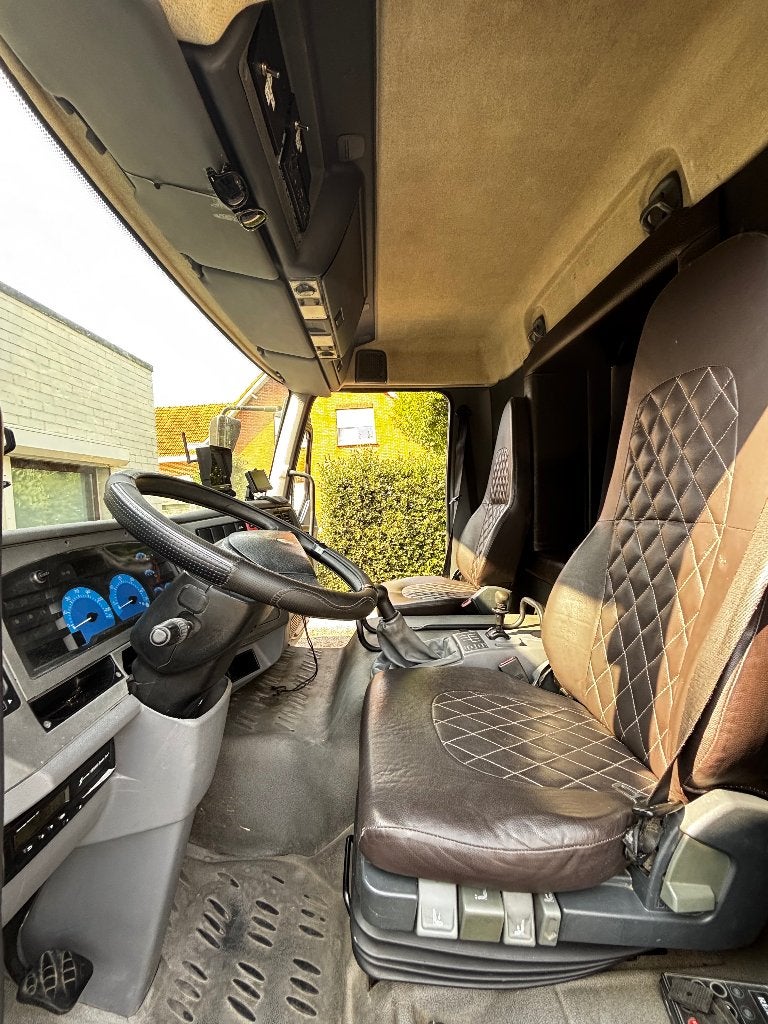Paardenvrachtwagen ingeschreven als mobilhome (4paarden), Dieren en Toebehoren, Ophalen, Gebruikt, Overige typen
