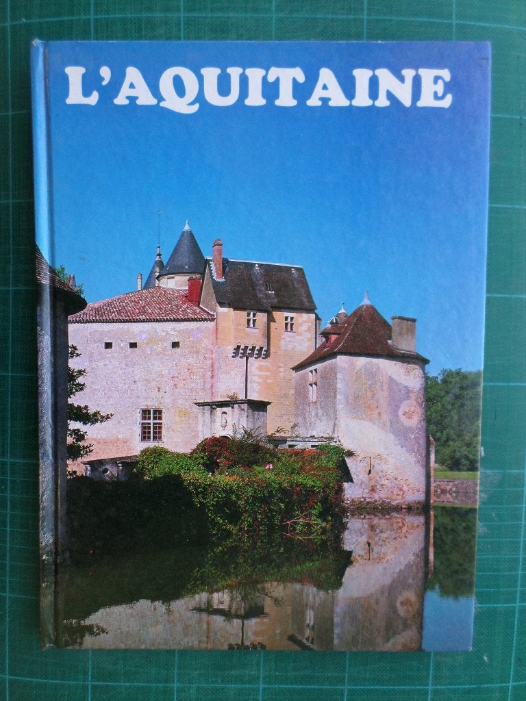L’Aquitaine (Jean Mathé) – 1983 – 76 pages, Boeken, Ophalen of Verzenden, Zo goed als nieuw, Jean Mathé