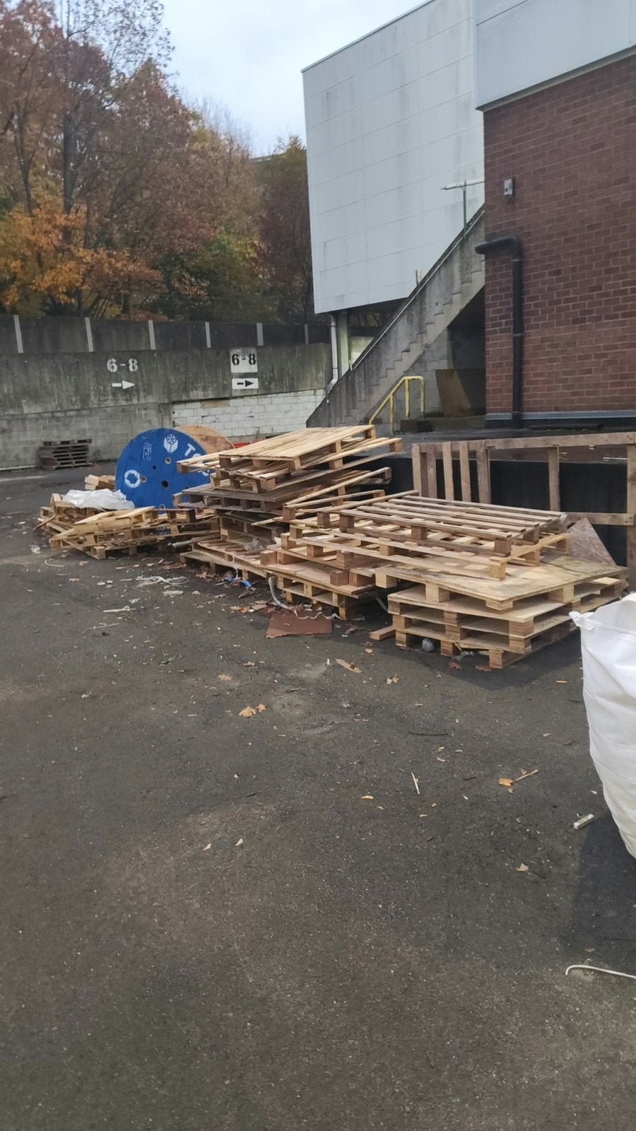 GRATIS (alles) (DRINGEND) hout, Ophalen, Gebruikt