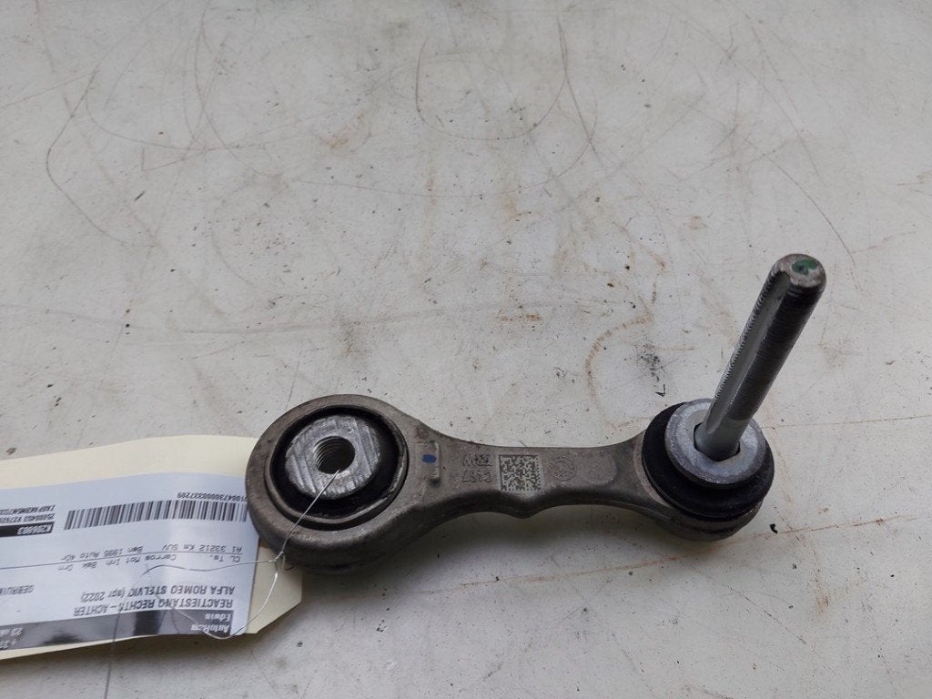BRAS DE SUSPENSION ARRIÈRE DROIT Alfa Romeo Stelvio (949), Dhr. J. Ham, Administratie@autoham.nl, Utilisé, Alfa Romeo