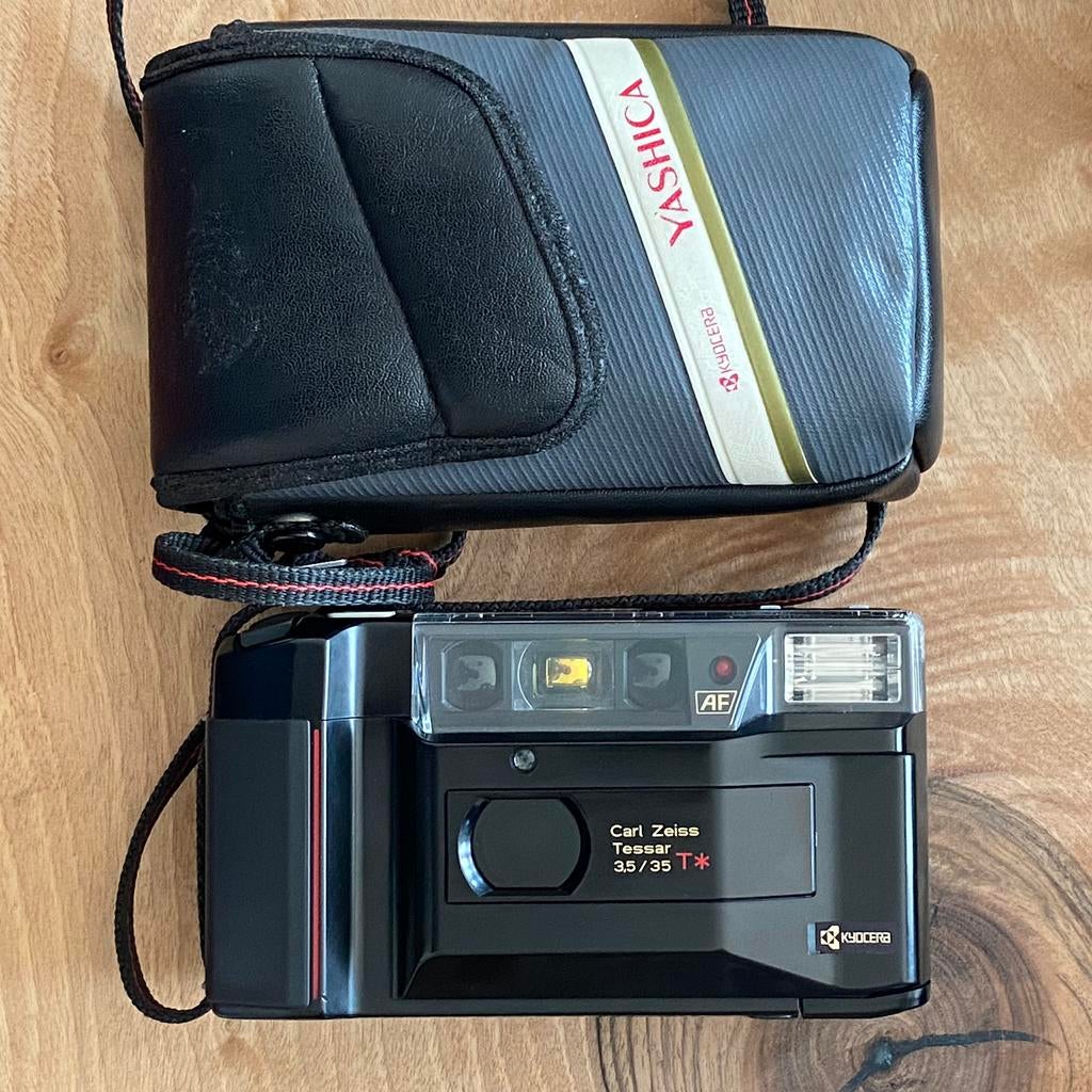Yashica T2, Carl Zeiss 35mm f3.5 *zo goed als nieuw, Ophalen of Verzenden, Zo goed als nieuw, Compact, Overige Merken