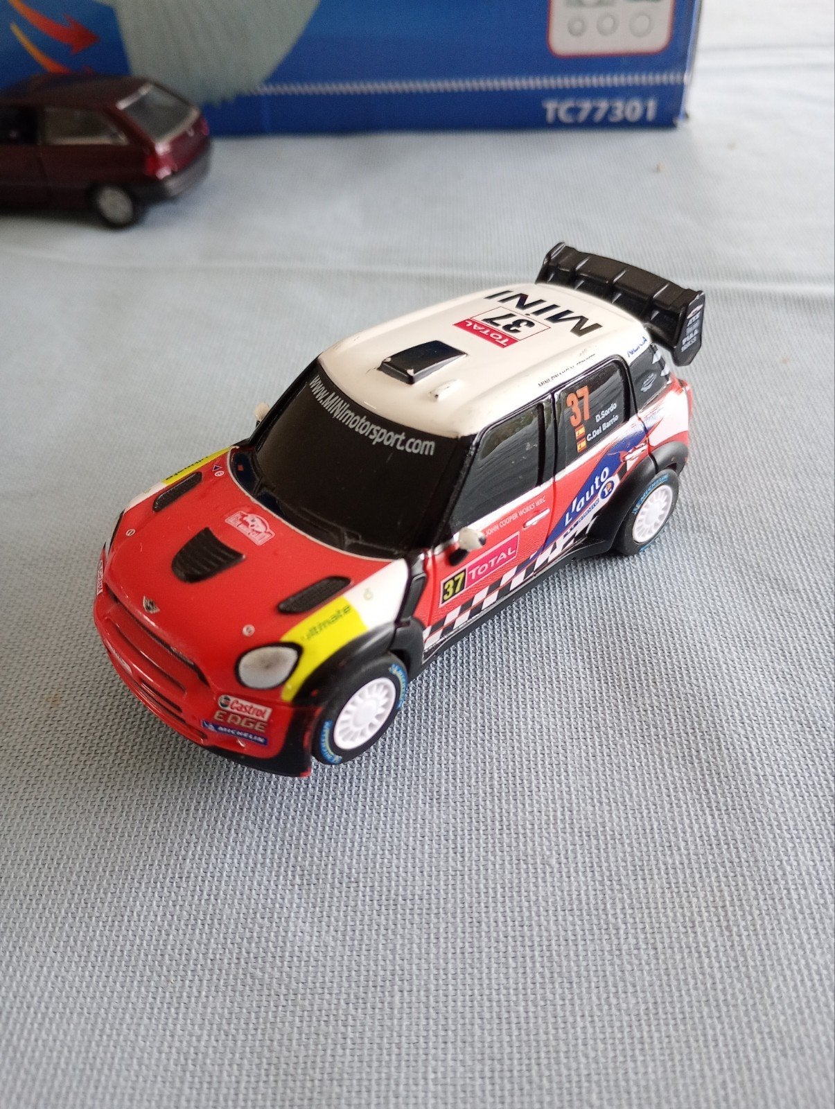 Mini Countryman, Enlèvement ou Envoi