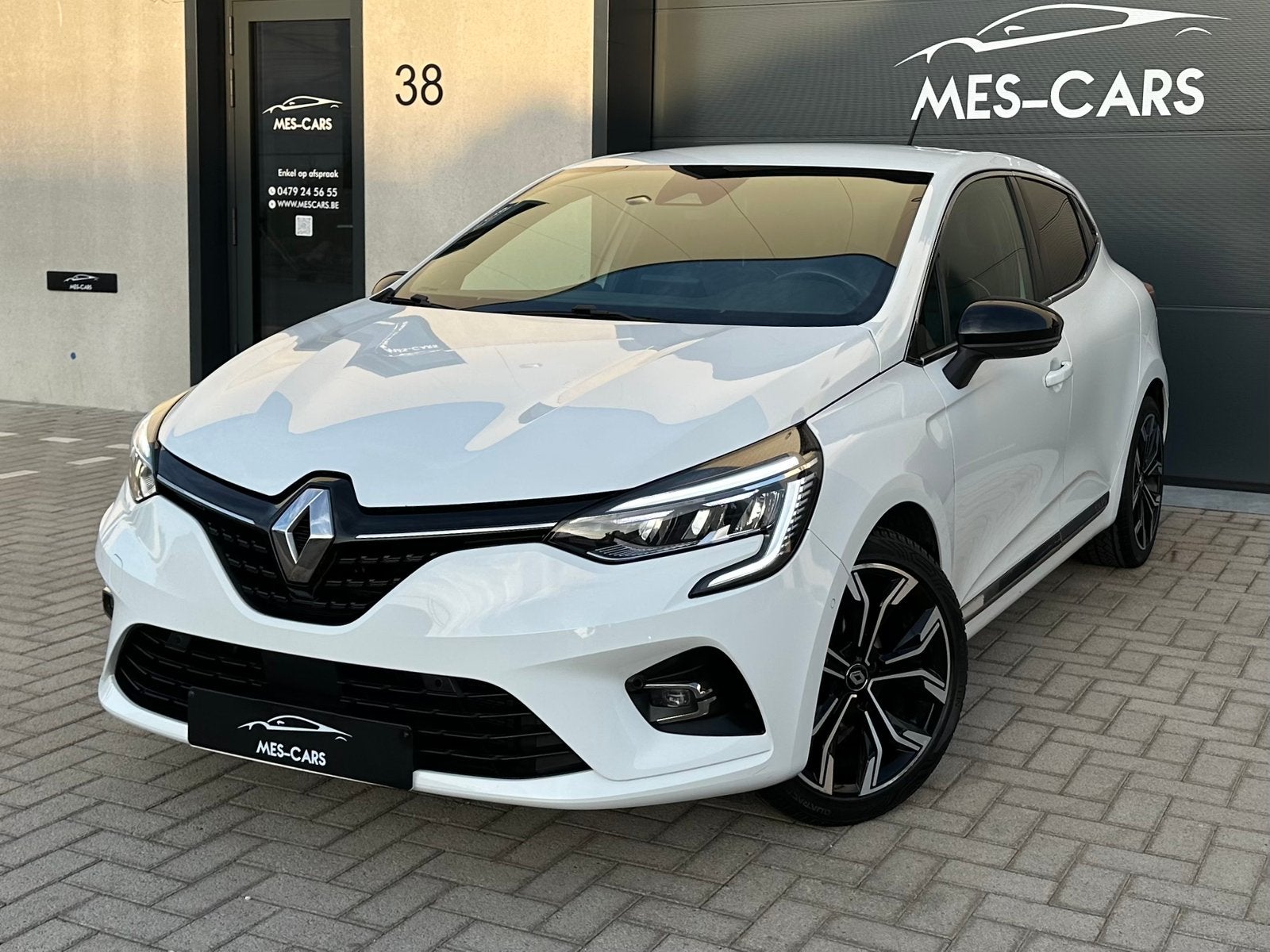 Renault Clio Bose Édition 1.5DCI Euro6d / Full 2020, Auto's, Renault, Dealer onderhouden, Leder en Stof, Wit, Bedrijf
