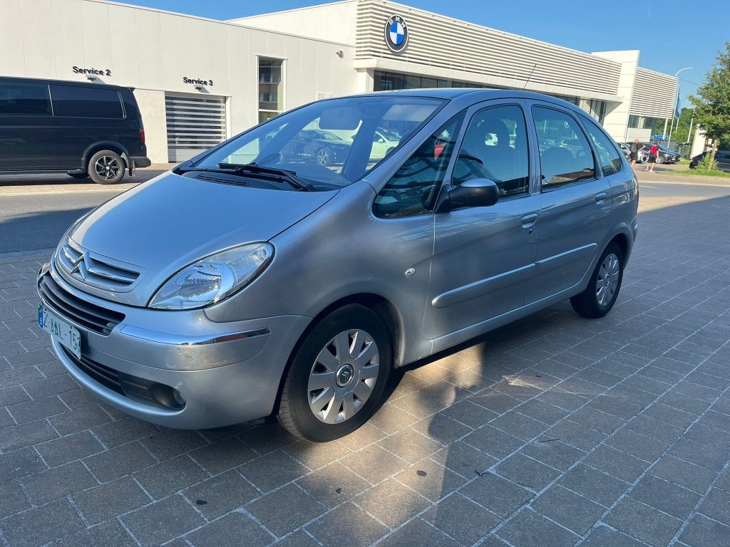 Citroën Xsara Picasso Xsara Picasso 1.6i Exclusive 45000KM, Voorwielaandrijving, Xsara, 4 cilinders, https://public.car-pass.be/vhr/4173d2dd-ec01-4c29-96fe-ff350cb61828
