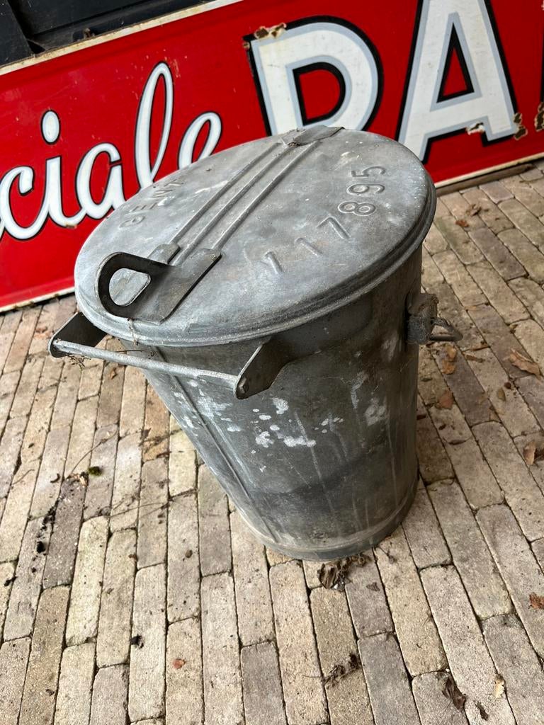 Vuilbak zink stad Gent en stad Aalst, Ophalen, Gebruikt, Overige materialen