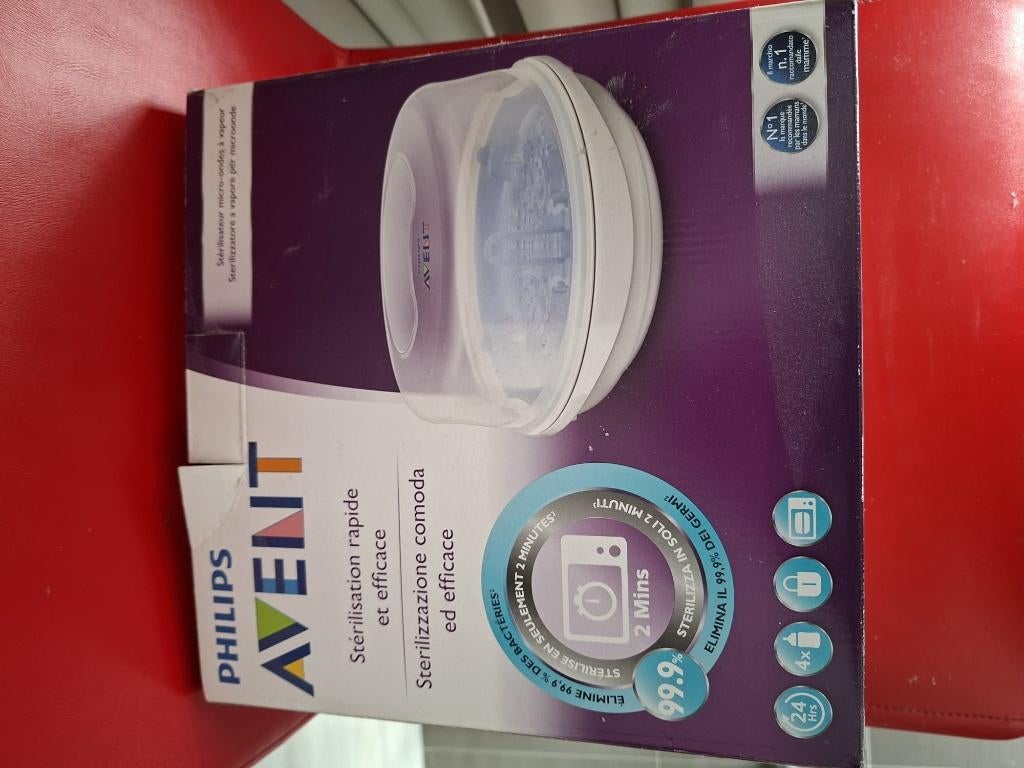 Philips sterilisator met 8 zuigflessen Boon Grass afdruiprek, Kinderen en Baby's, Babyvoeding en Toebehoren, Zo goed als nieuw