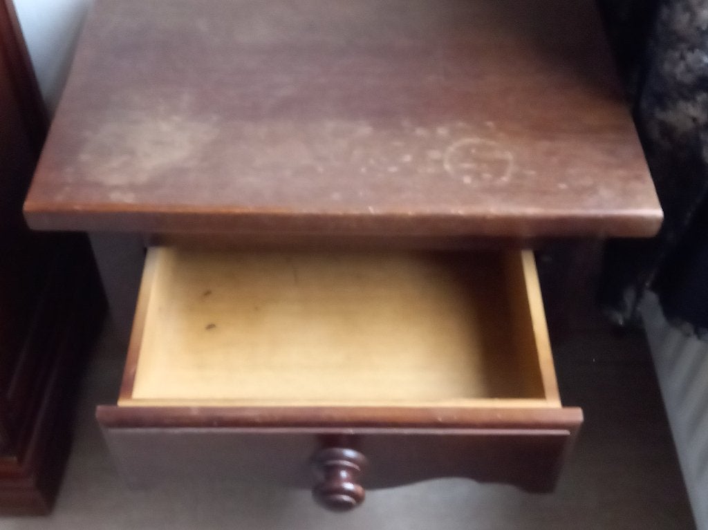 Table de nuit, Maison & Meubles, Enlèvement, Utilisé