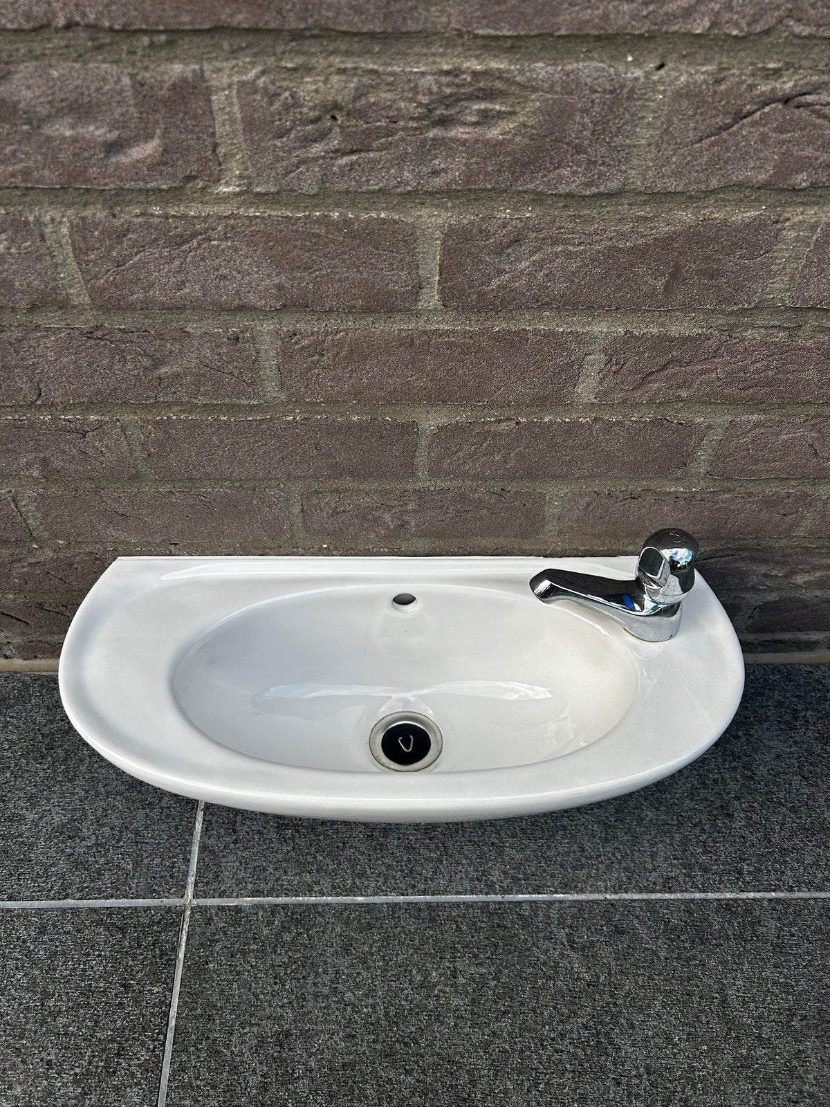 Witte keramische fontein., Ophalen, Minder dan 50 cm, Gebruikt, Minder dan 25 cm