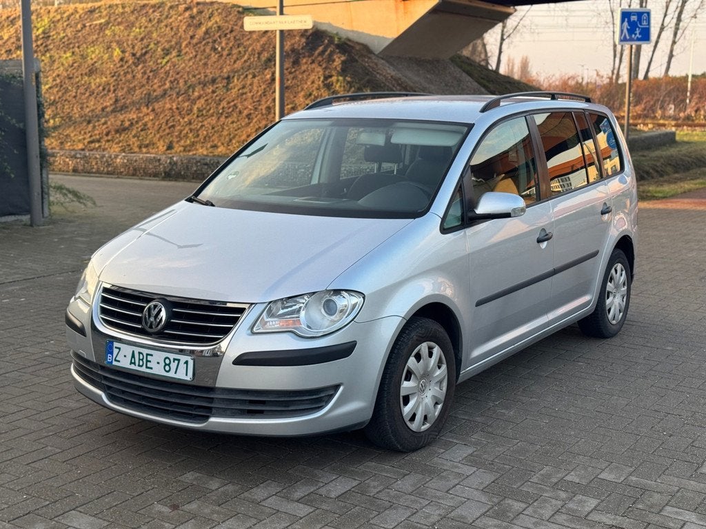 VW Touran | Automaat | Benzine, Auto's, Volkswagen, Gebruikt, Overige kleuren, Parkeersensor, 7 zetels