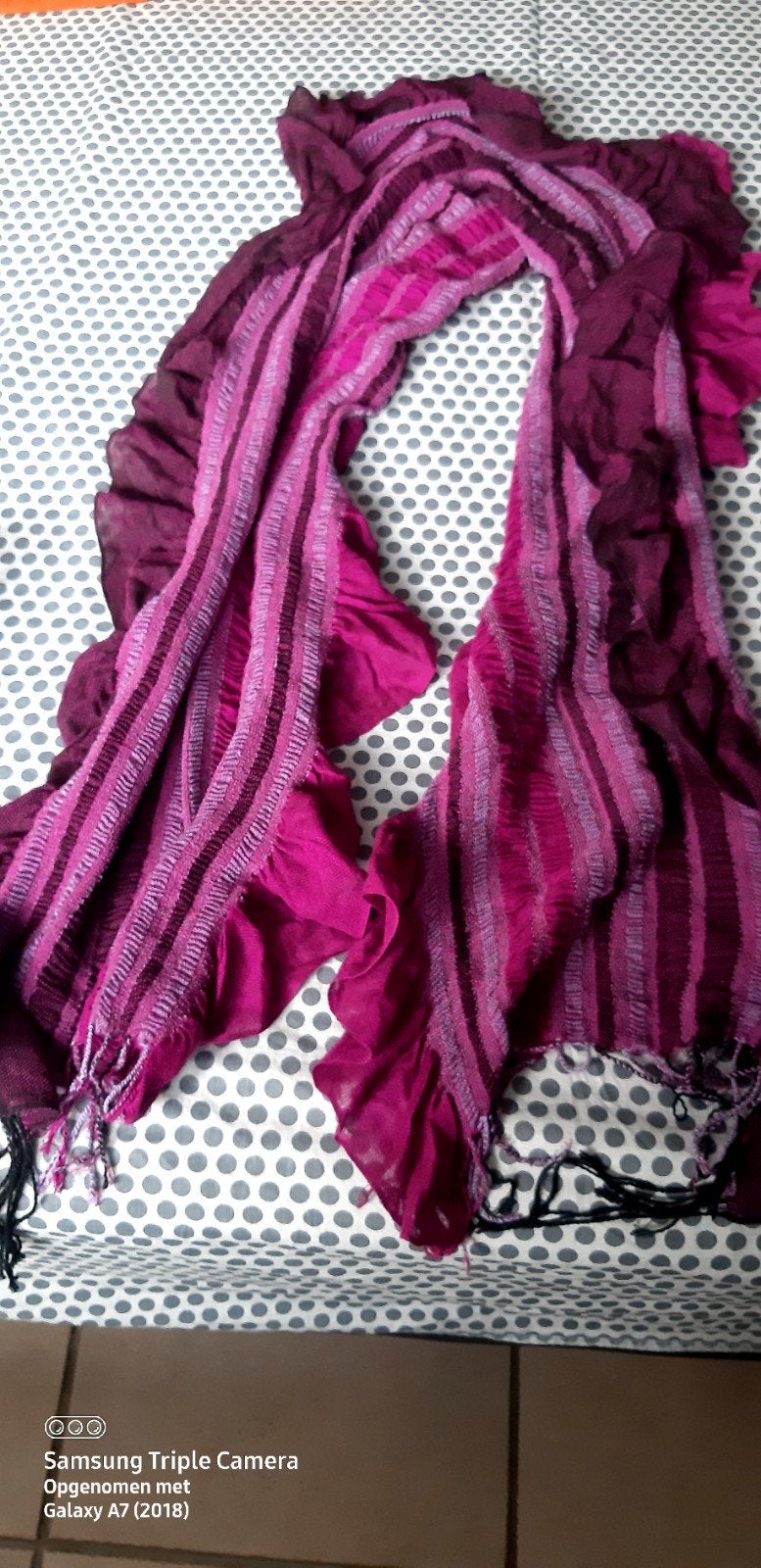 Sjaal in violet, Ophalen, Zo goed als nieuw, Sjaal