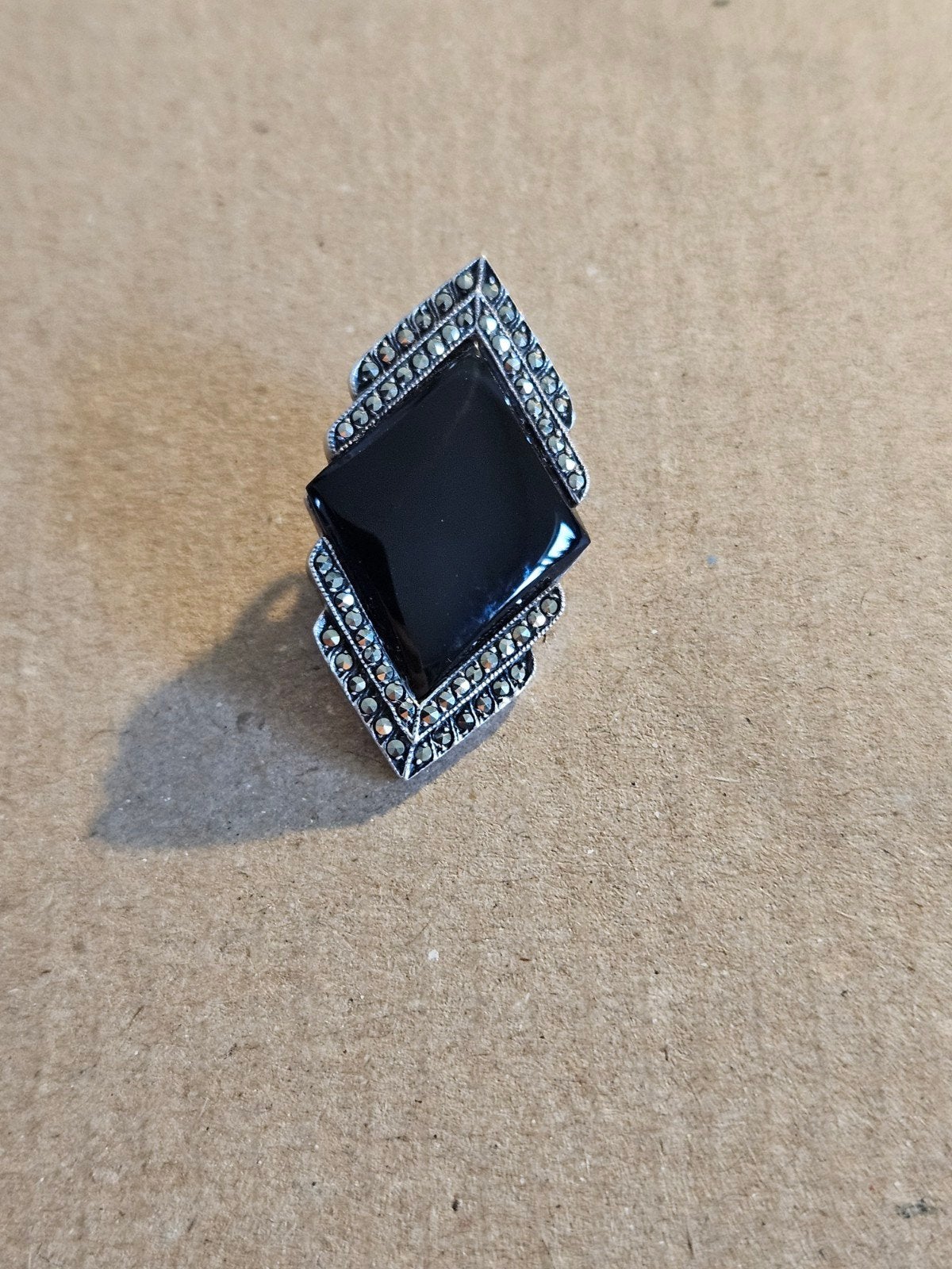 Prachtige zilveren (925) oorbel met onyx steen, Bijoux, Sacs & Beauté, Bagues, Envoi, Argent, Argent