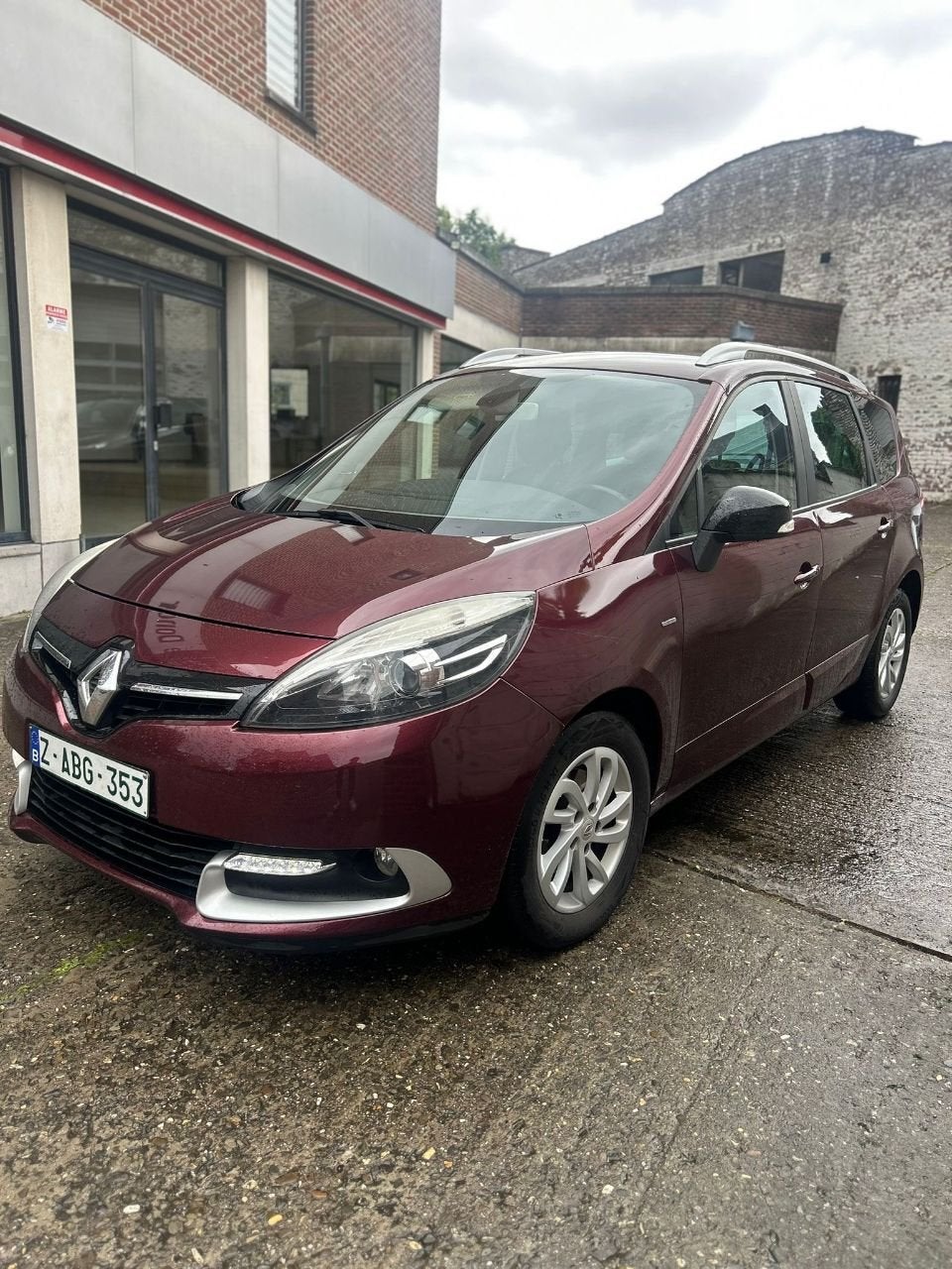 Renault Grand Scénic Limited (année de construction 2015), Euro 5, Achat, 140 g/km, Entreprise
