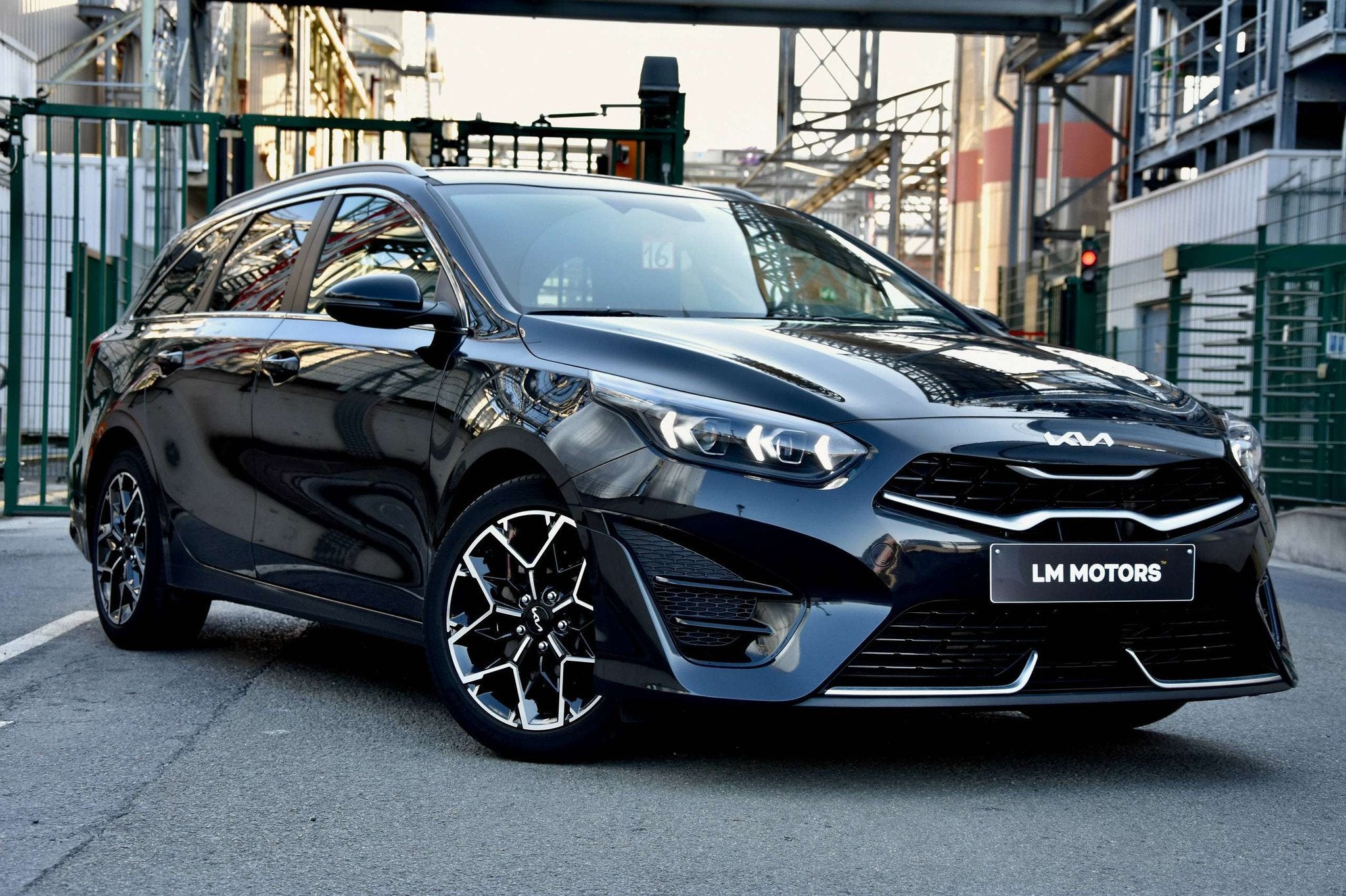 Kia Ceed SW / cee'd SW Ceed SW 1.4 T-GDi * GT-LINE * 38 000K, Auto's, Kia, 4 cilinders, Zwart, https://public.car-pass.be/vhr/545aaeff-6ca9-4b09-a388-610e29ce2364
